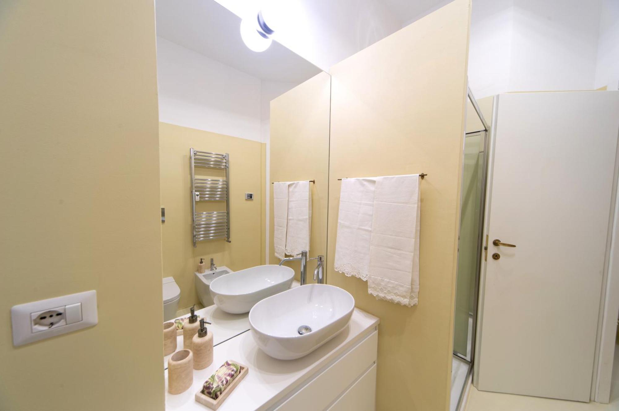 Bernini Stay, Next To Trevi Fountain 로마 외부 사진