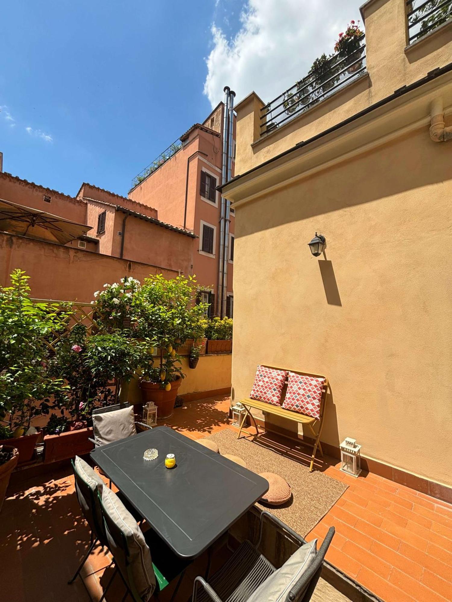 Bernini Stay, Next To Trevi Fountain 로마 외부 사진